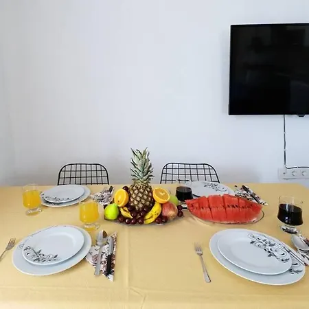 3+1 Kalkanda 6 Kişilik Denize Yakın Daire